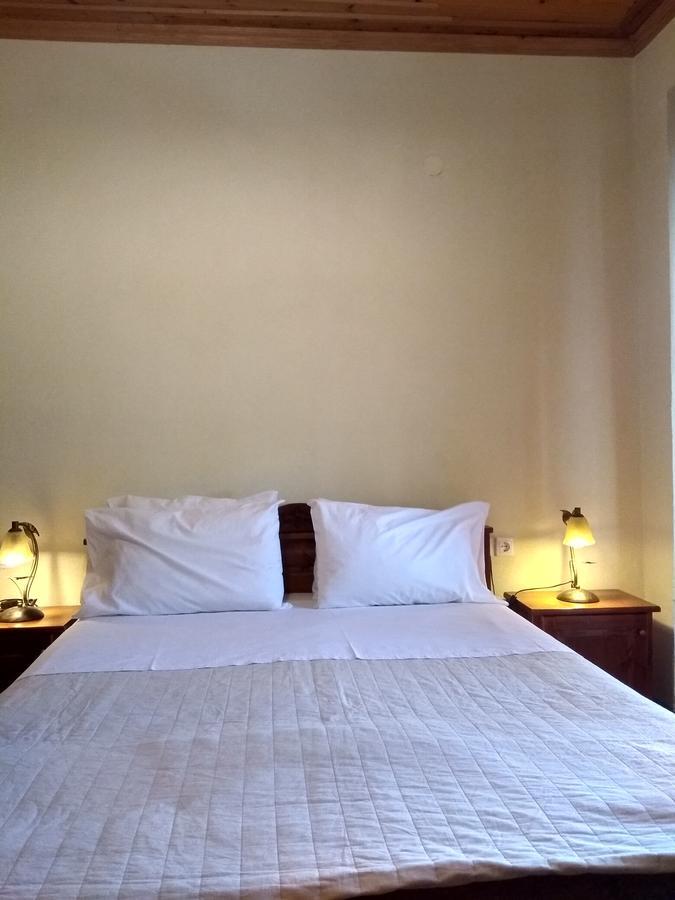 Nimbus Guesthouse Sidhirokhorion ภายนอก รูปภาพ
